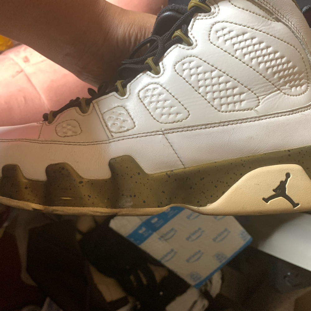AIR Jordan 9 retro "Statue" 2015 "Nov.1,1994 - Picture 4 of 12